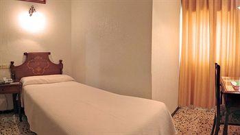 Hotel Vita Embajador