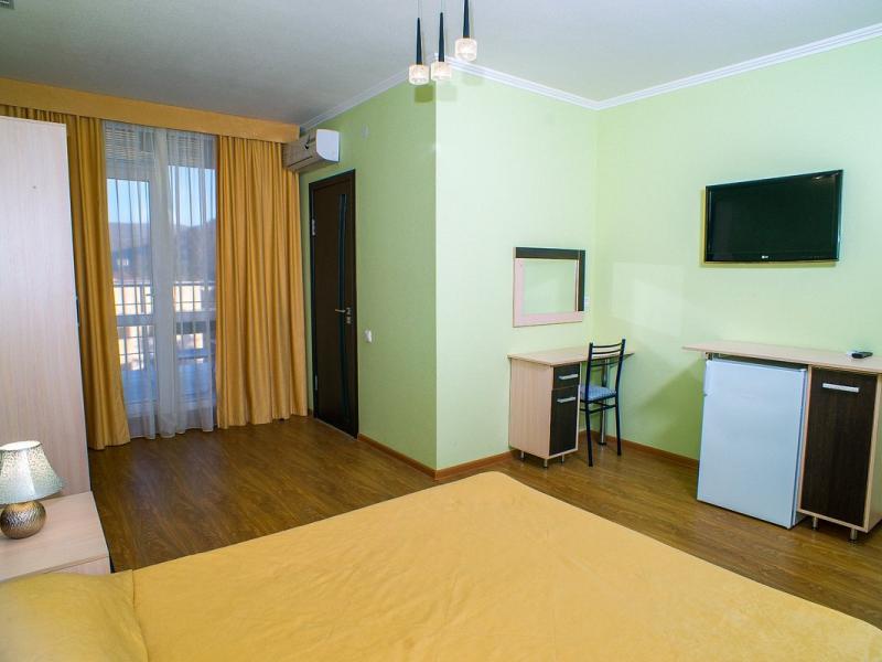 Приморье (Ольгинка)