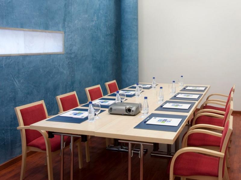 Holiday Inn Express Barcelona - Molins De Rei