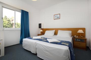 Отель Sunny Hill Hotel Apartments Кипр, Пафос, фото 13