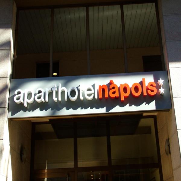 Napols Aparthotel