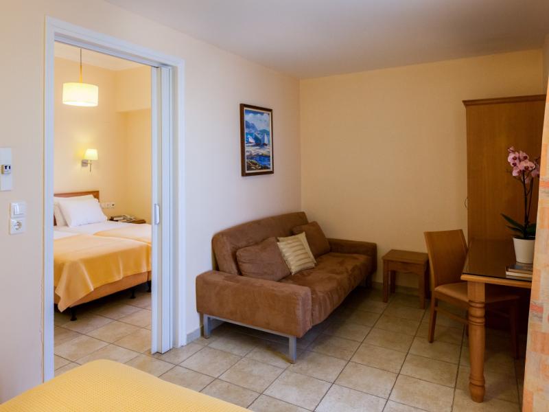 Pantheon City Hotel