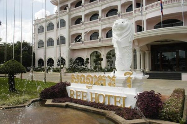 Ree Hotel