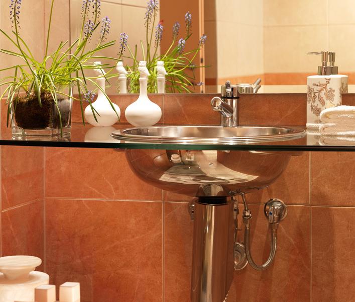 Best Western Plus Embassy Hotel 