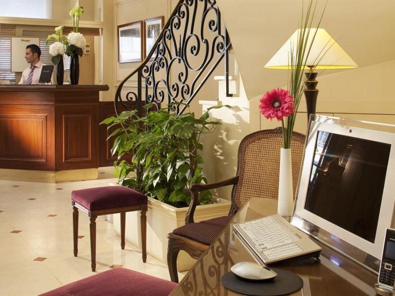 Best Western Champs Elysees Friedland
