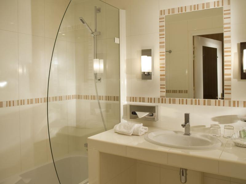 Best Western Champs Elysees Friedland