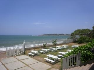Peacock Beach Hotel