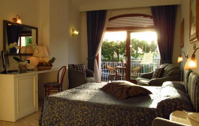 Hotel Bougainville