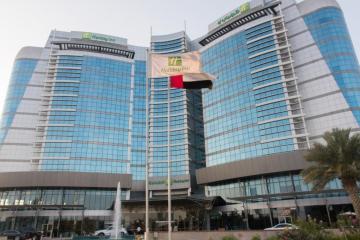 Отель Holiday Inn Abu Dhabi ОАЭ, Абу Даби, фото 1
