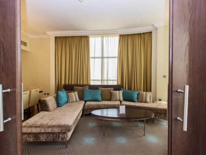 Holiday Inn Abu Dhabi