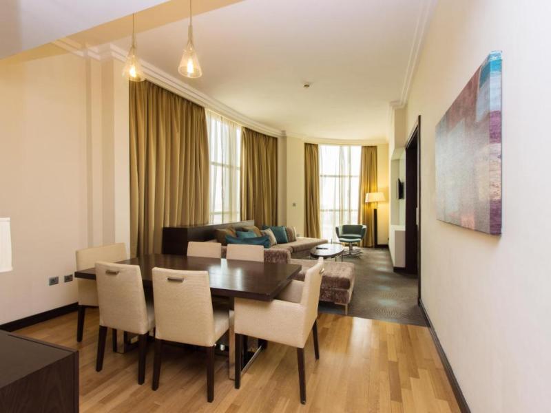 Holiday Inn Abu Dhabi