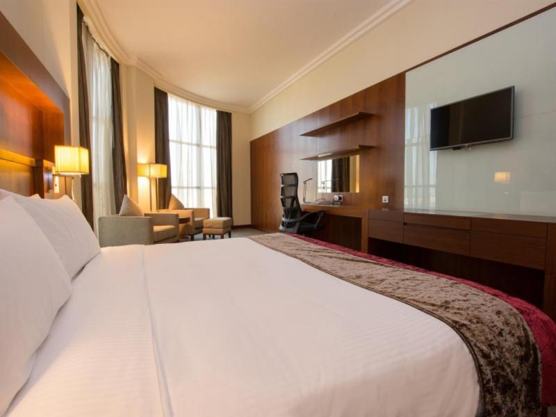 Holiday Inn Abu Dhabi