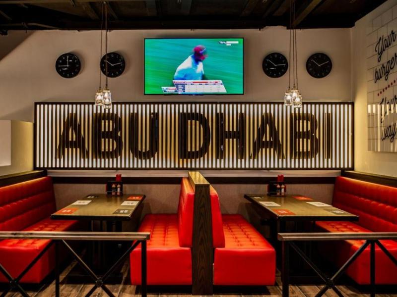 Holiday Inn Abu Dhabi