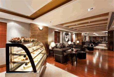 Richmond Greens Hotel