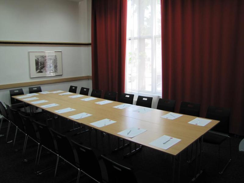 АЗИМУТ Отель Бауман Казань