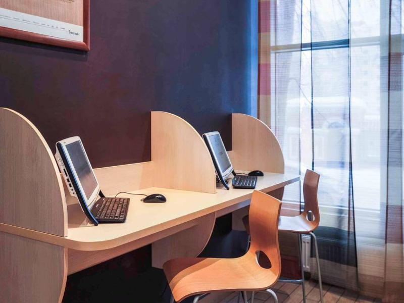 АЗИМУТ Отель Бауман Казань