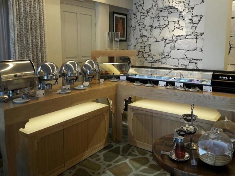 Vrahos Boutique Hotel