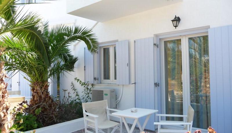 Aeolis Hotel