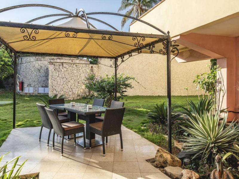 Chateau Miramar