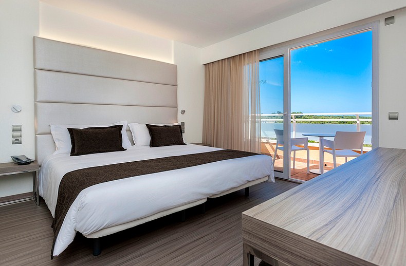 Insotel Cala Mandia Resort & Spa