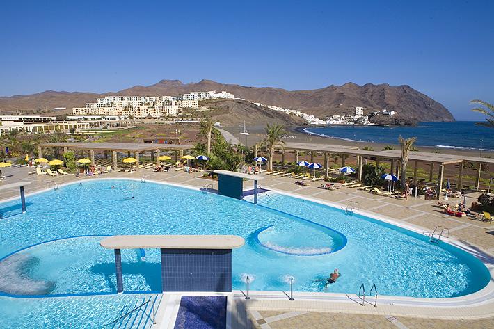 Aparthotel Bahia Grande