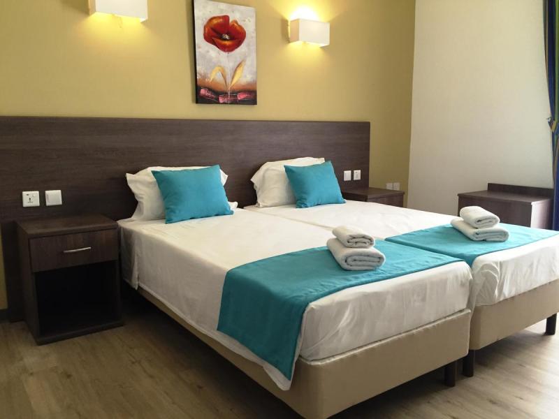 Sunseeker Holiday Complex