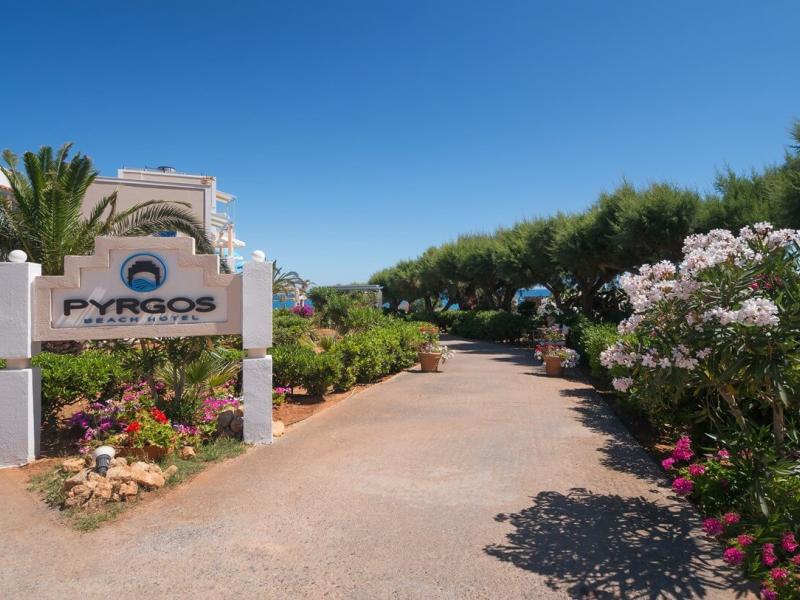 Pyrgos Beach Hotel