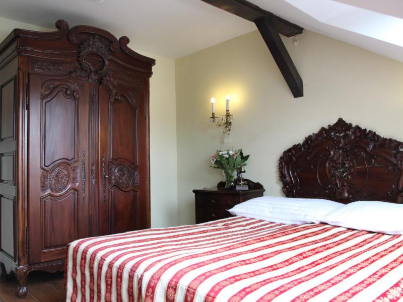 King Charles Boutique Residence