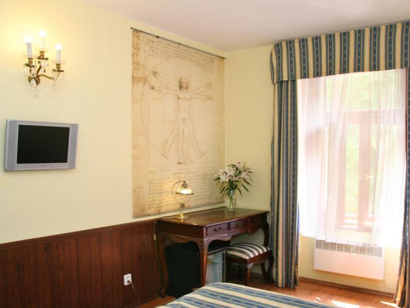 King Charles Boutique Residence