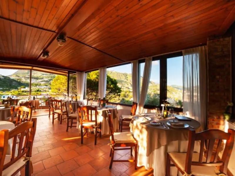 Punta Chiarito Resort