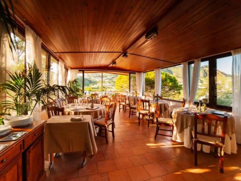 Punta Chiarito Resort