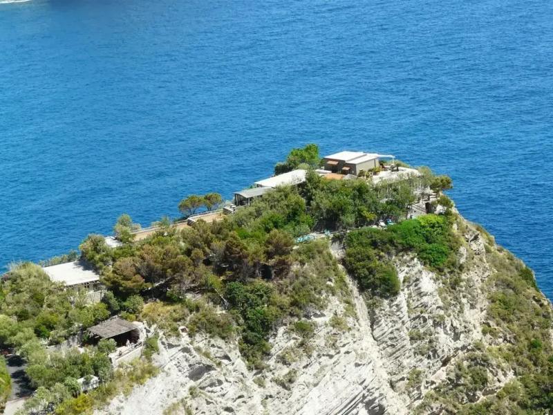 Punta Chiarito Resort