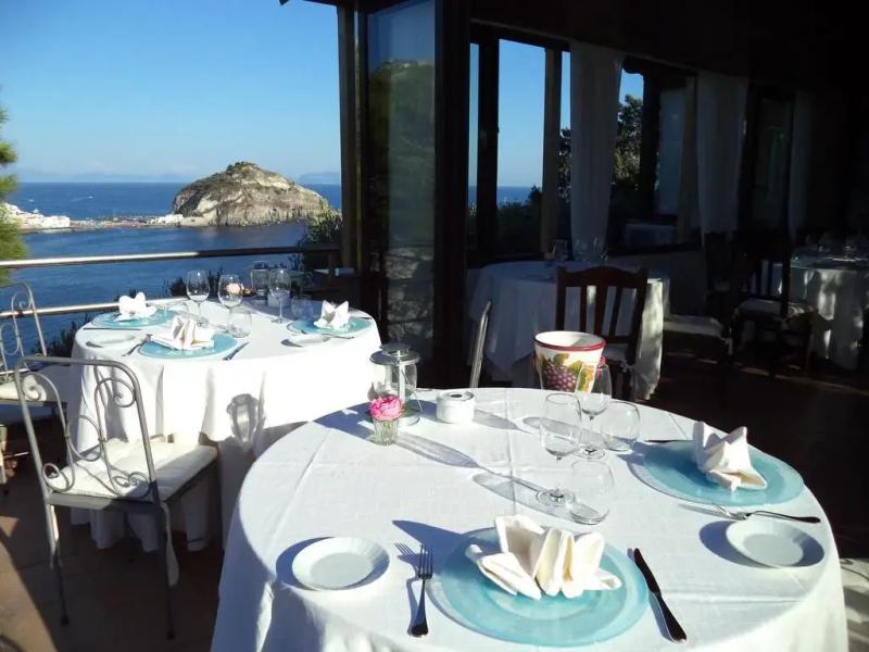 Punta Chiarito Resort
