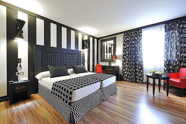 Salles Hotel Aeroport Girona