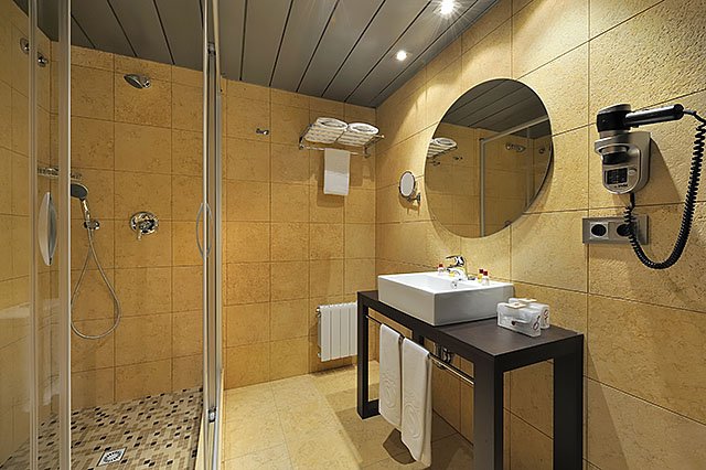 Salles Hotel Aeroport Girona
