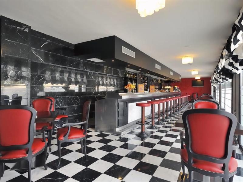 Salles Hotel Aeroport Girona