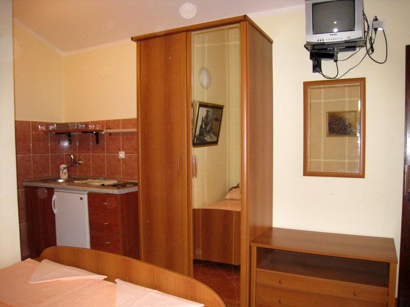 Apartments Dragana