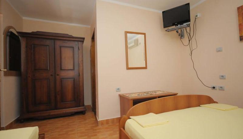 Apartments Dragana
