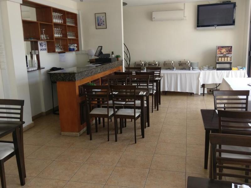 New York Plaza Hotel Apartments