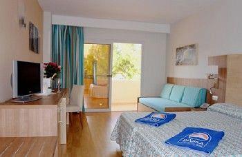 Invisa Hotel Club Cala Blanca