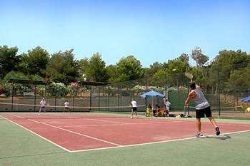 Invisa Hotel Club Cala Blanca