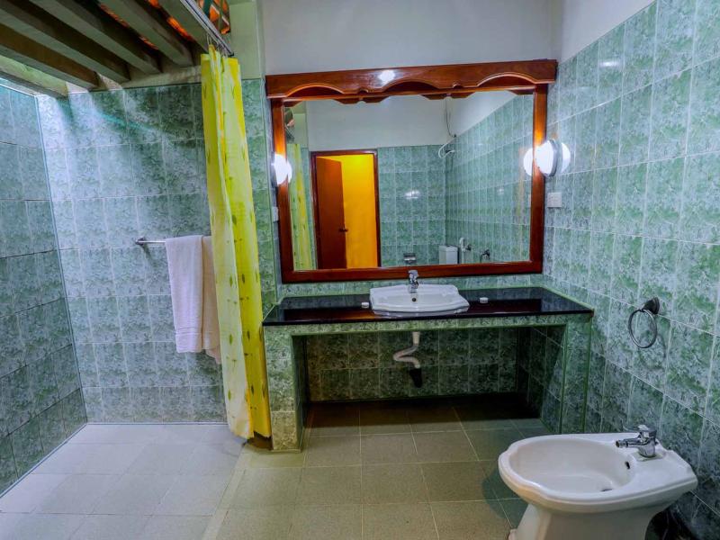 Kumudu Valley Resort