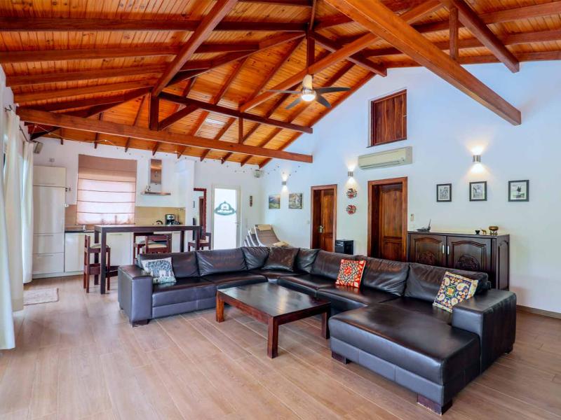 Kumudu Valley Resort