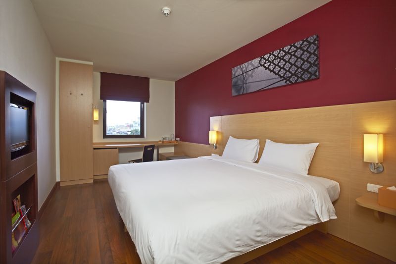 Ibis Bangkok Riverside