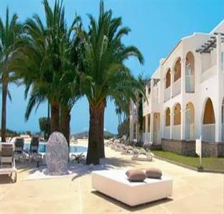 One Ibiza Suites