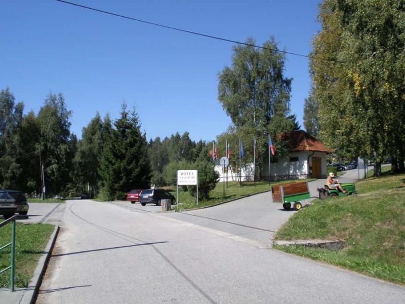 EA Hotel Na Jezere