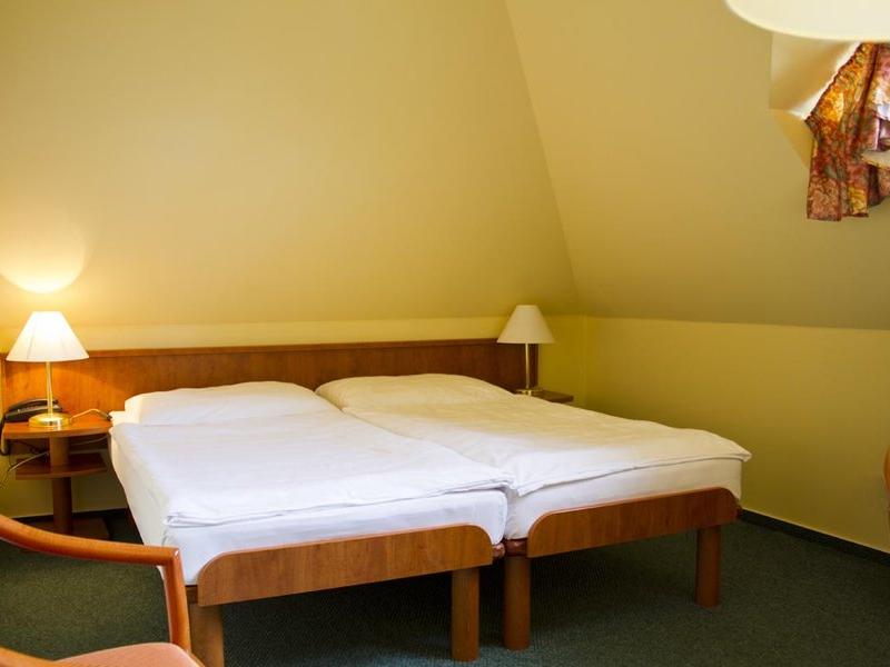 EA Hotel Na Jezere