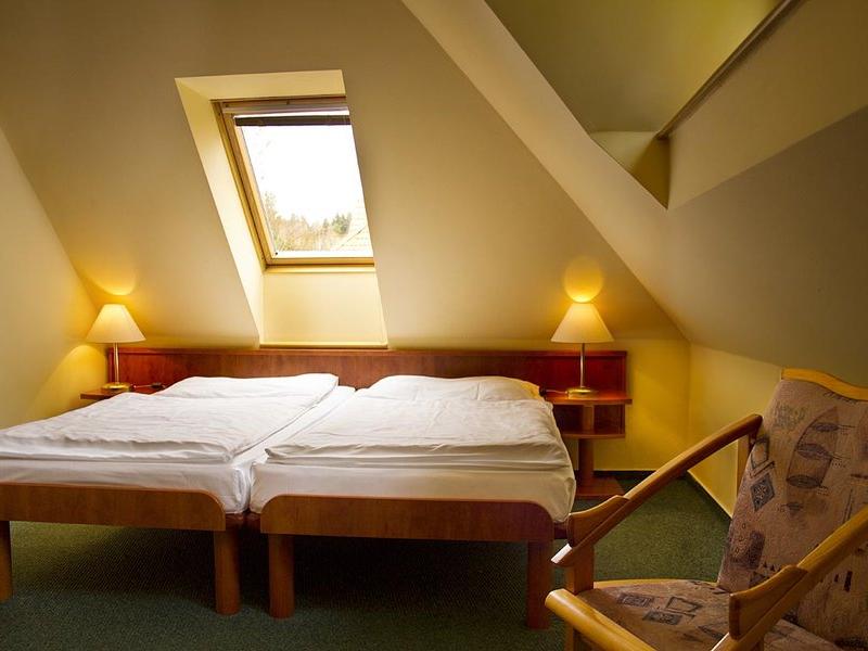 EA Hotel Na Jezere