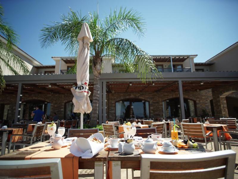Valis Hotel