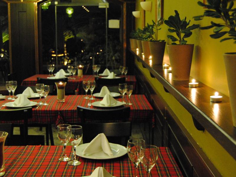 Valis Hotel
